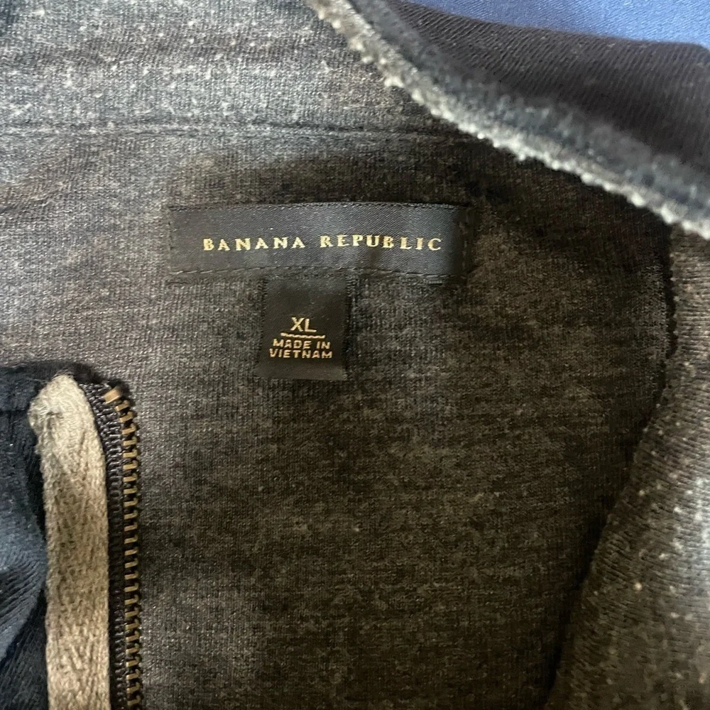 Banana Republic Mens Pullover XL Dark Blue Sweater Long Sleeve Fleece 1/4 Button